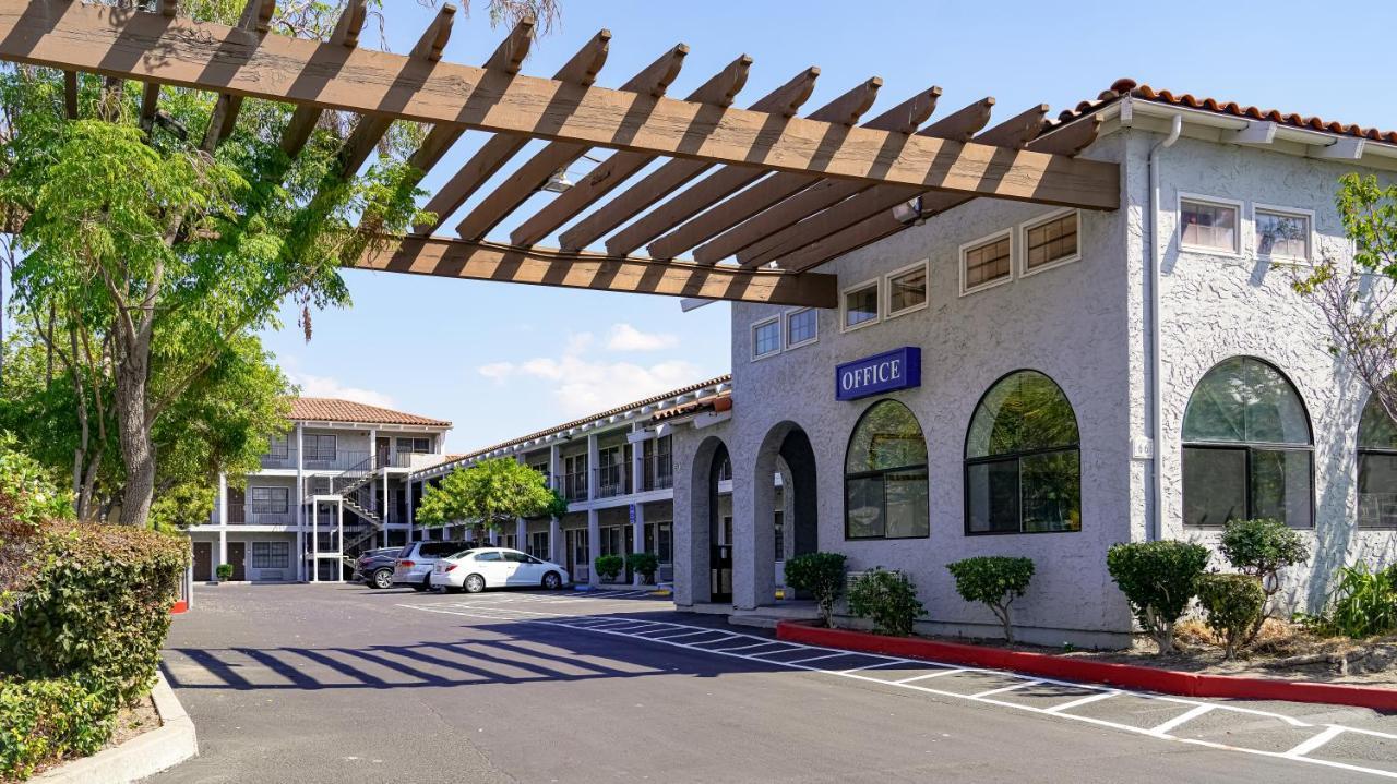 Milpitas Inn ภายนอก รูปภาพ